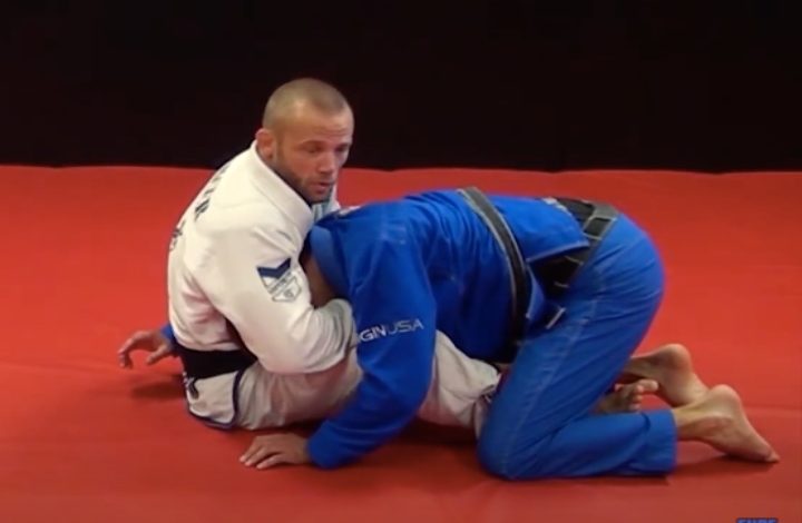Setting Up The ‘Hingertine’/Guillotine From Butterfly Guard by Josh Hinger