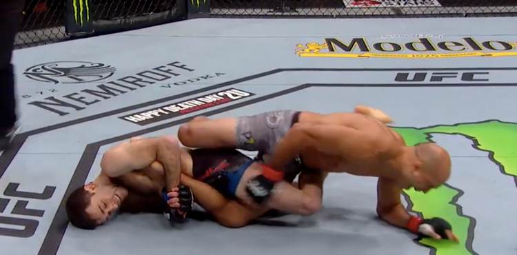 Ryan Hall soumet BJ Penn - Faits saillants du combat UFC 232