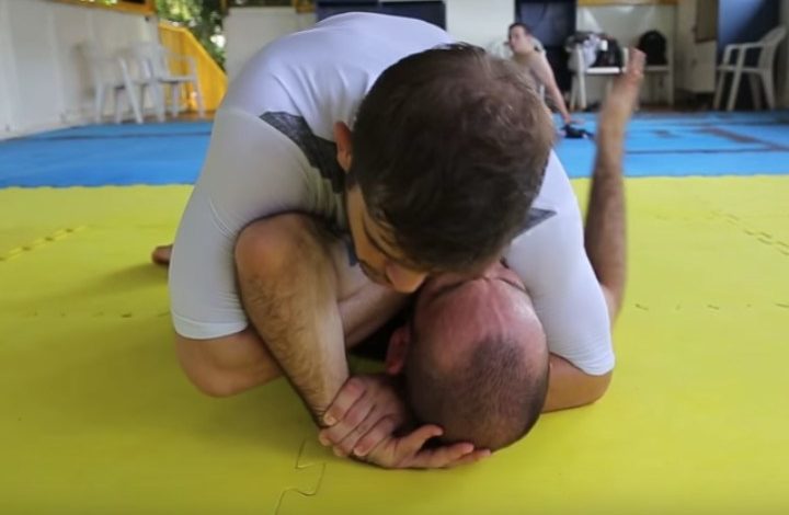 Super Sneaky Way of Doing The Ezekiel Choke in NO GI