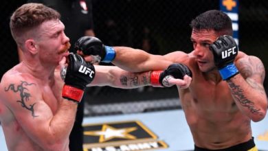Rafael dos Anjos cracks Paul Felder at UFC Vegas 14