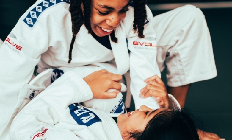 5 Scientific Reasons Why Martial Arts Keeps You Happy And Stress-Free