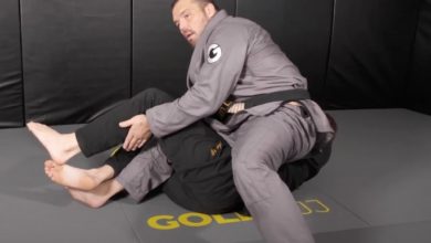 Kneebar Entry From Top Half Guard with Sleeve Grip by Dean Lister