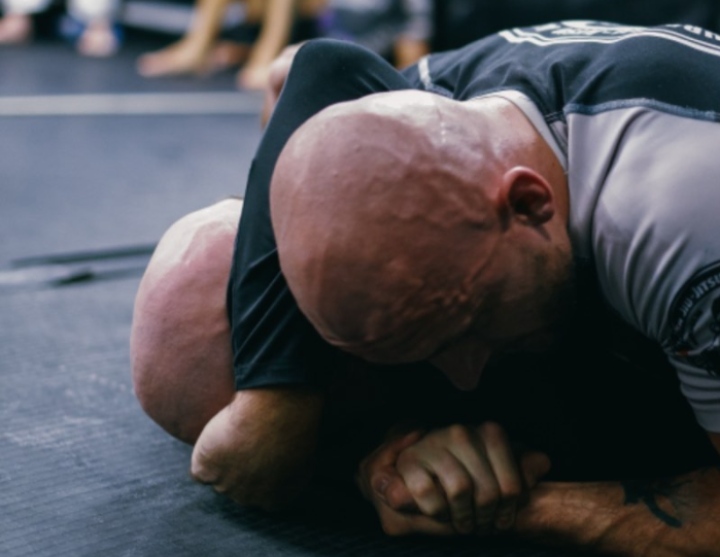 Les bonnes et les mauvaises façons de s'entraîner de manière agressive au Jiu Jitsu