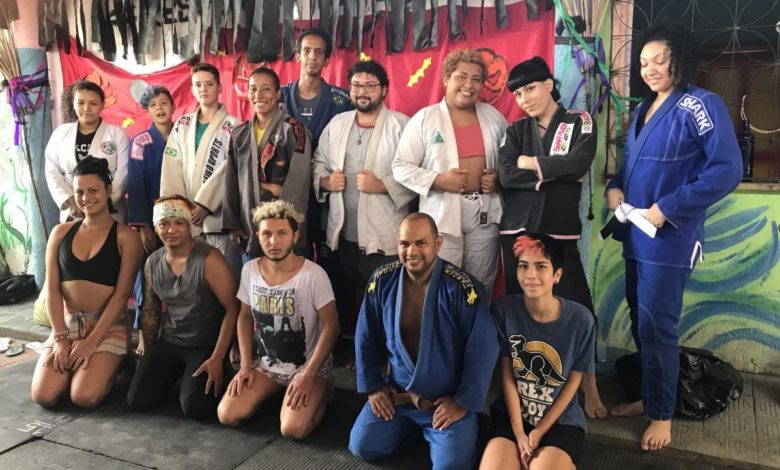 Jiu-Jitsu Instructor Teaches Classes For Free To Transgender People To Learn To Defend Themselves