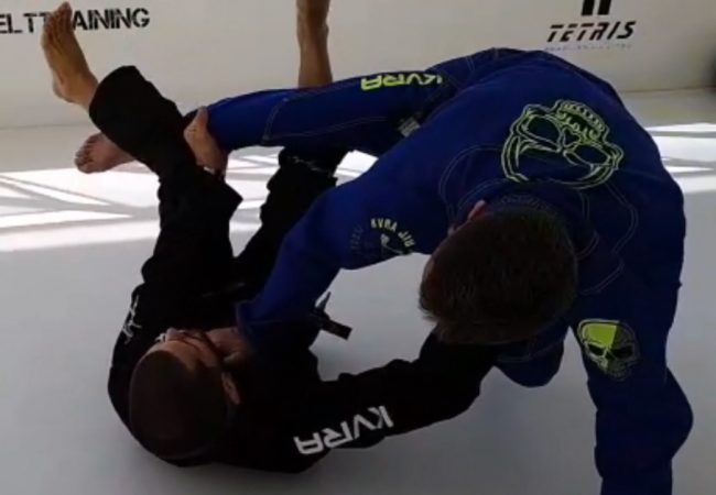 Deux attaques du garde à une jambe pour améliorer votre jeu