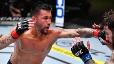 Pedro Munhoz punches Jimmie Rivera at UFC Vegas 20