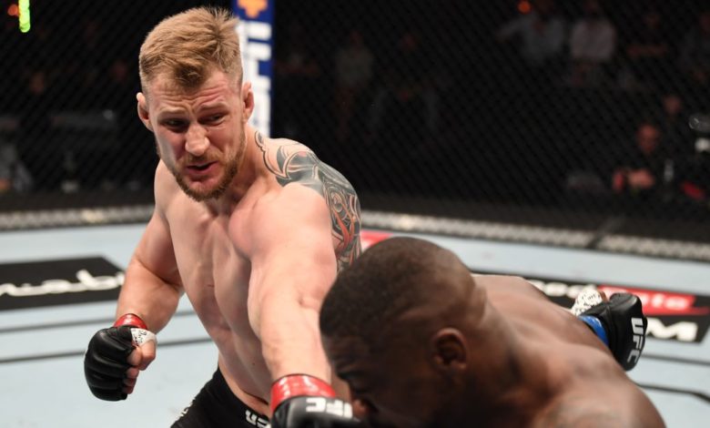 Cotes des paris sur l'UFC Vegas 18: Alexander Volkov devrait battre Alistair Overeem