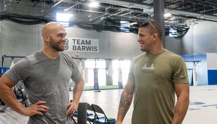 Robbie Lawler, Gilbert Burns
