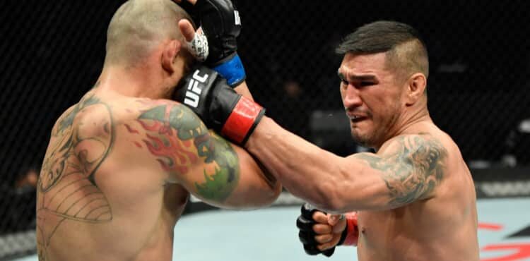 Ike Villanueva punches Vinicius Moreira at UFC Fight Island 8