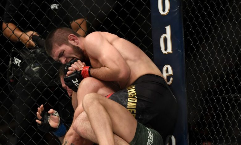 `` Khabib peut dire ce qu'il veut '', mais Dana White `` croit vraiment '' qu'il reviendrait pour un combat contre McGregor