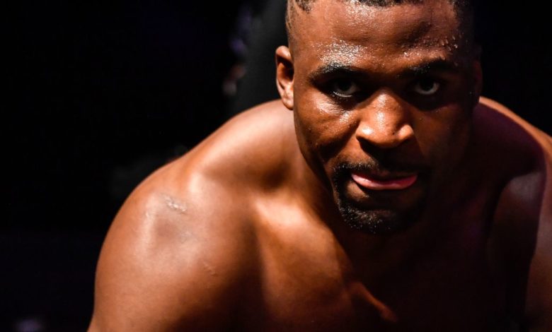 Ngannou s'est `` précipité '' pour KO contre Miocic mais ne fera pas la même erreur deux fois