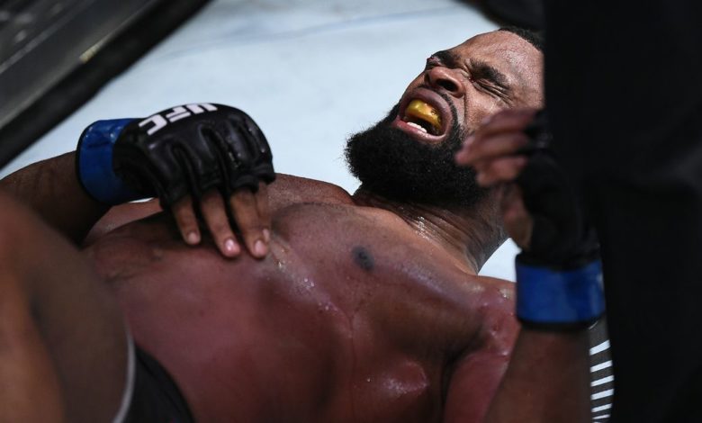 `` Il faisait un acte '' - Woodley explique pourquoi il a été plus `` blessé '' par sa défaite face à Covington