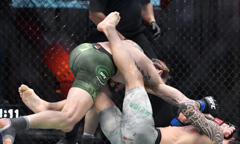 Résultats UFC 260: Sean O'Malley bouscule la finition du premier tour, toujours KO Thomas Almeida au troisième