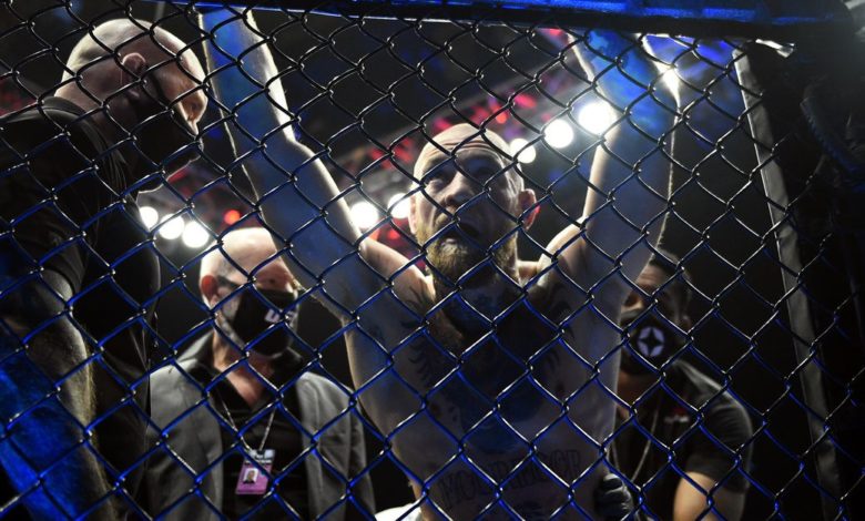 Vidéo: Dana White révèle ce qui n'a pas fonctionné pour Conor McGregor à l'UFC 257