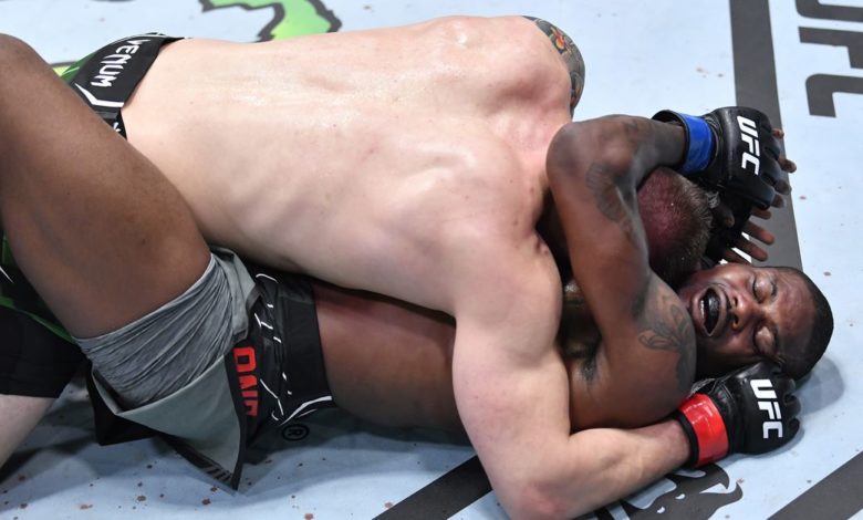 UFC Vegas 23: Les pros réagissent à la décision unanime de Marvin Vettori sur Kevin Holland