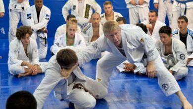 BJJ Black Belt Demonstrates How Jiu-Jitsu is Actually the BEST Martial Art Against Multiple Attackers