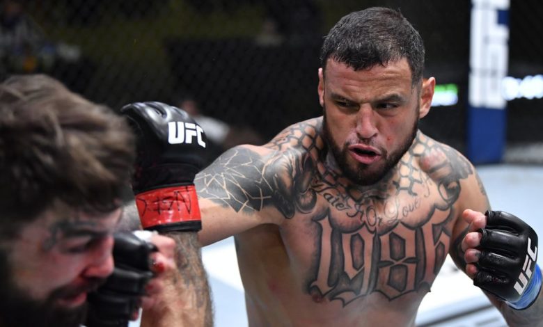 `` C'est juste un autre Mike Perry '' - Daniel Rodriguez veut la légende de l'UFC Robbie Lawler ensuite
