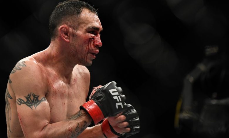 Ferguson est tenté de passer à la boxe après avoir lutté pour que l'UFC paie la facture d'hôpital