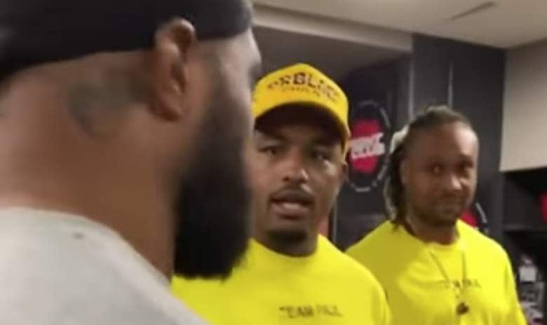 Jake Paul appelle à un combat contre le `` gros garçon '' Daniel Cormier, après un incident dans les coulisses avec Woodley