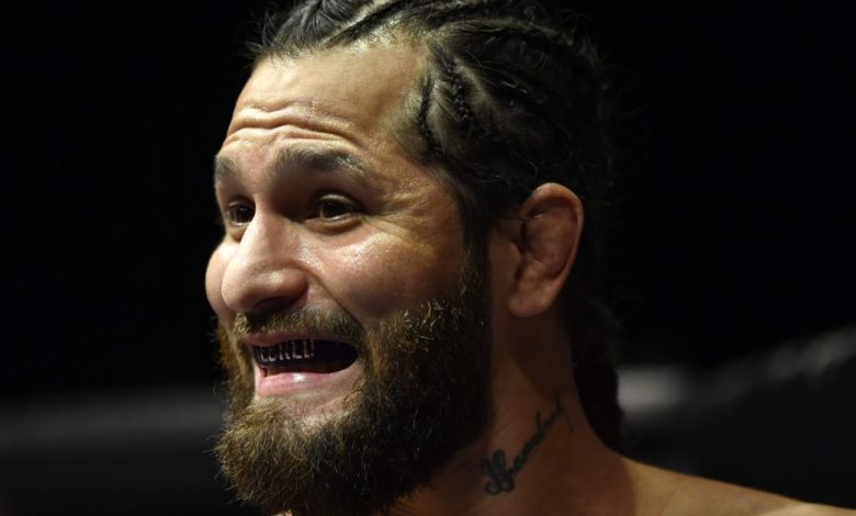 Jorge Masvidal dit qu'il a été `` expulsé '' d'ATT pour avoir `` tenté d'agresser '' Colby Covington