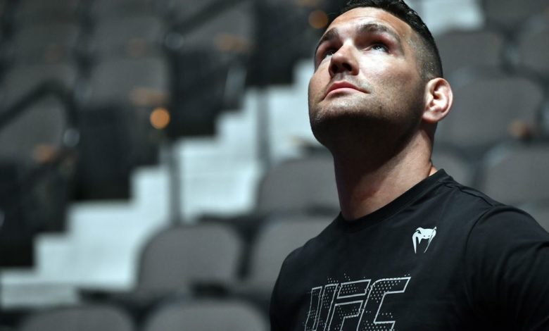 Photo: Mise à jour sur la santé de la chirurgie de Chris Weidman après une `` horrible '' jambe cassée à l'UFC 261