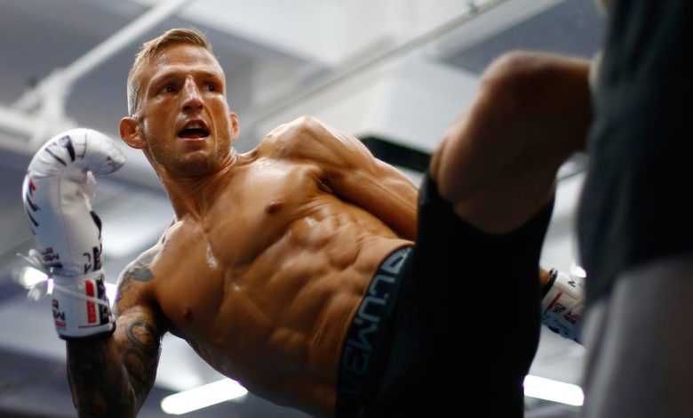 TJ Dillashaw aime toujours Cory Sandhagen malgré les commentaires sur l'utilisation du PED