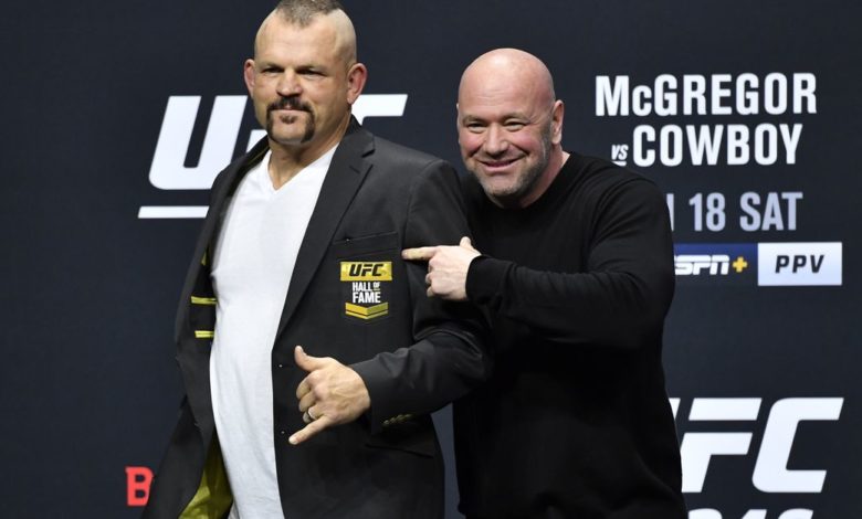 Chuck Liddell raconte l'histoire d'un DJ se vantant qu'il peut prendre le coup le plus dur de la star de l'UFC
