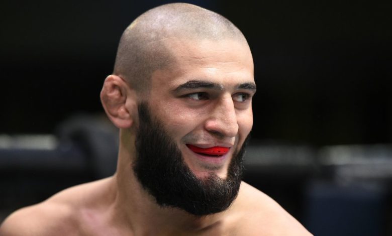 `` Ne cours pas comme un poulet '': Chimaev appelle Magny de l'UFC Vegas 26