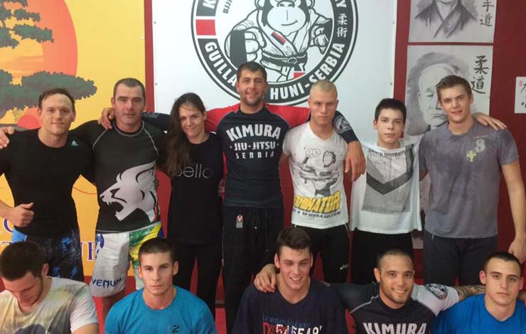 Opinion: Why Co-Ed Classes Are The Best Way For Women To Improve in Jiu-Jitsu