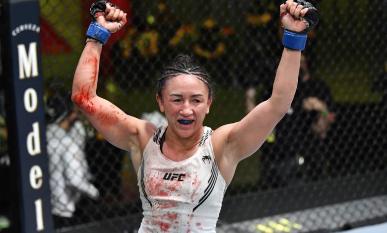 UFC Vegas 27: Les pros réagissent au crucifix dominant de Carla Esparza TKO de Yan Xiaonan