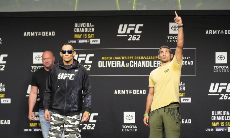 Vidéo UFC 262: Embedded, partie 5 - `` Chase a check, never chase a b-tch ''