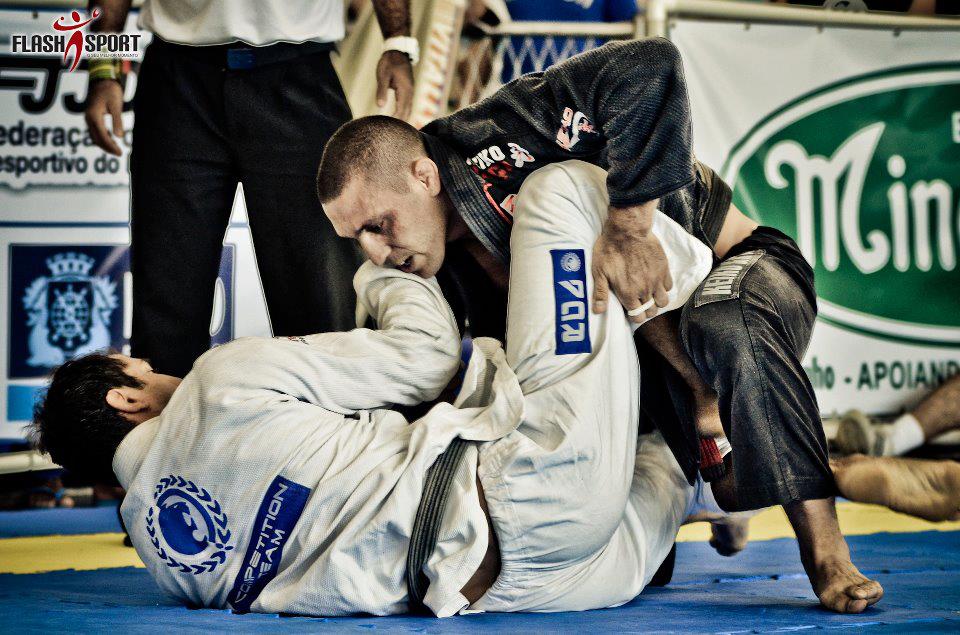 Organizador da Copa América, Raphael Abi-Rihan adora competir no Jiu-Jitsu. Photo : Flashsport