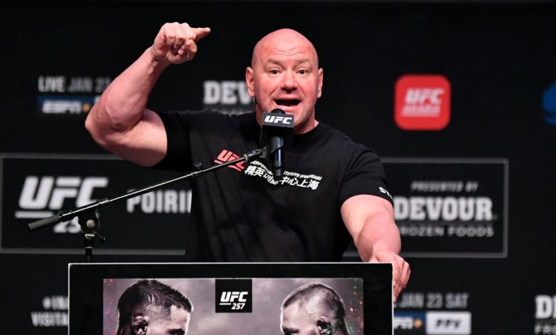 Dana White fustige Tyron Woodley, prétend qu'il ment à propos du combat de Jake Paul payant plus que l'UFC