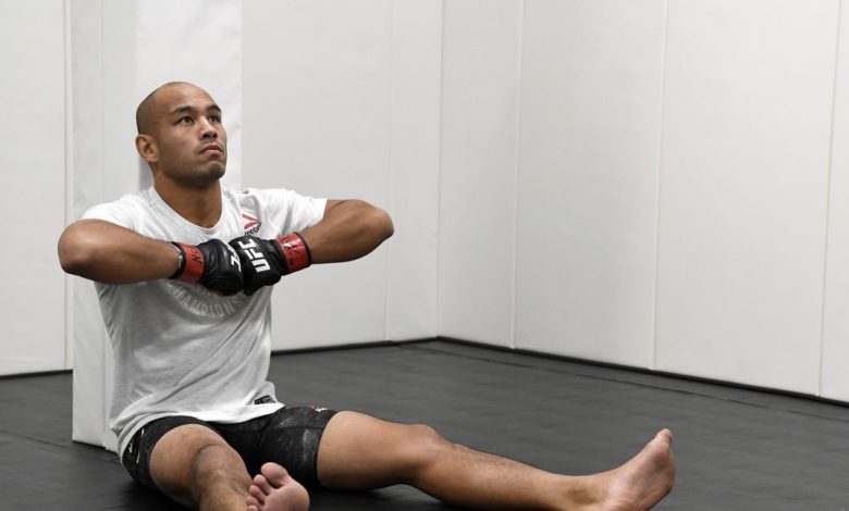 Frank Camacho blessé dans un accident de voiture, hors de l'UFC 263