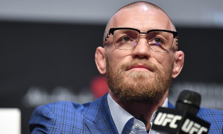 Kamaru Usman explique pourquoi Conor McGregor a une "vie difficile à mener"