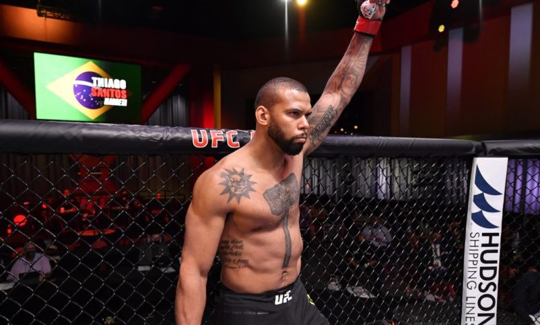 "Pas de respect ni de pitié" - Thiago Santos dit qu'il apportera "la douleur" à Johnny Walker