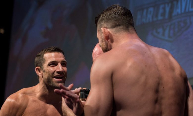 "Rattraper de vieux amis": Michael Bisping publie une session de roulement avec Luke Rockhold