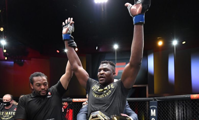 "Rien n'a été ici" - Francis Ngannou réagit à la réservation du titre intérimaire HW à l'UFC