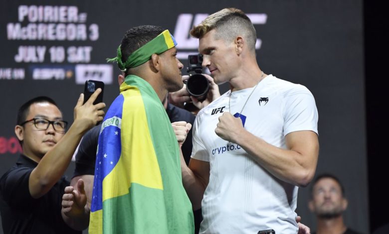 "Ils ne peuvent pas rester là et frapper avec moi" - Thompson s'attend à des Burns lourds de lutte à l'UFC 264