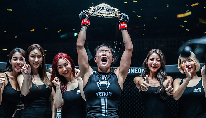 Angela Lee, UN Championnat