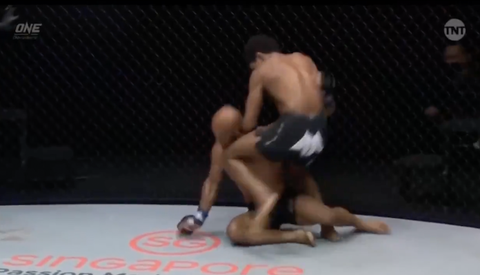 Adriano-Moraes-Demetrious-Johnson