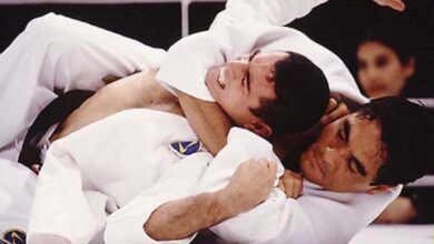Should You Use The “Regular” Rear Naked Choke In The Gi?