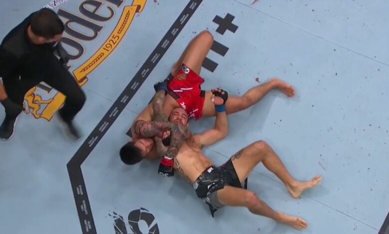 Daniel Zellhuber, Christos Giagos, Noche UFC, Bonus, UFC