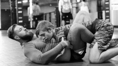 How To Pass The Seated Guard In BJJ