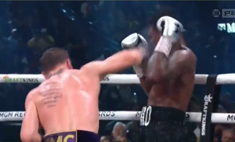 Canelo Alvarez, Jermell Charlo, Boxing, Results