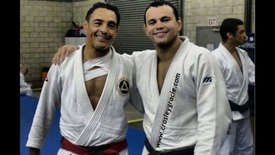 I Hurt My Shoulder Training Jiu Jitsu! What to do?