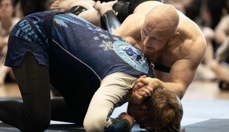 Here’s How To Do The Japanese Necktie In BJJ