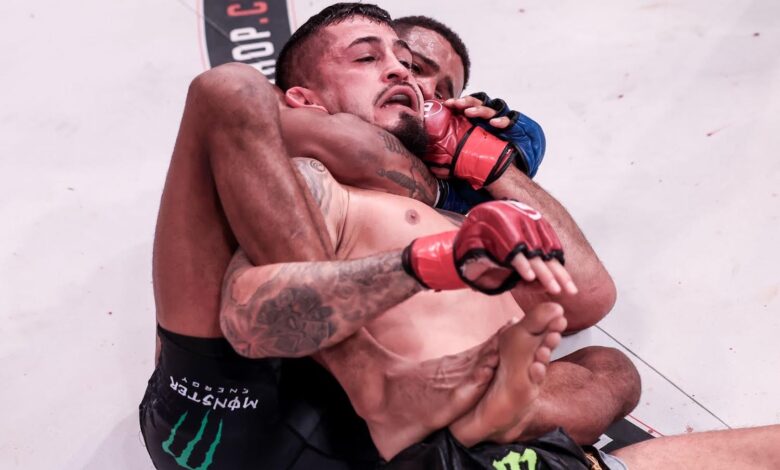 Sergio Pettis vs. Patchy Mix