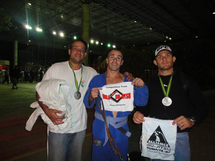 Nicolas au Brésil avec Orla Jr et Rodrigo Serrano