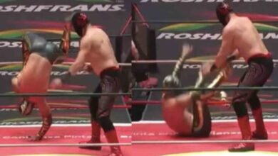 Pro Wrestler Submits Himself Entangling his Leg in the Ropes